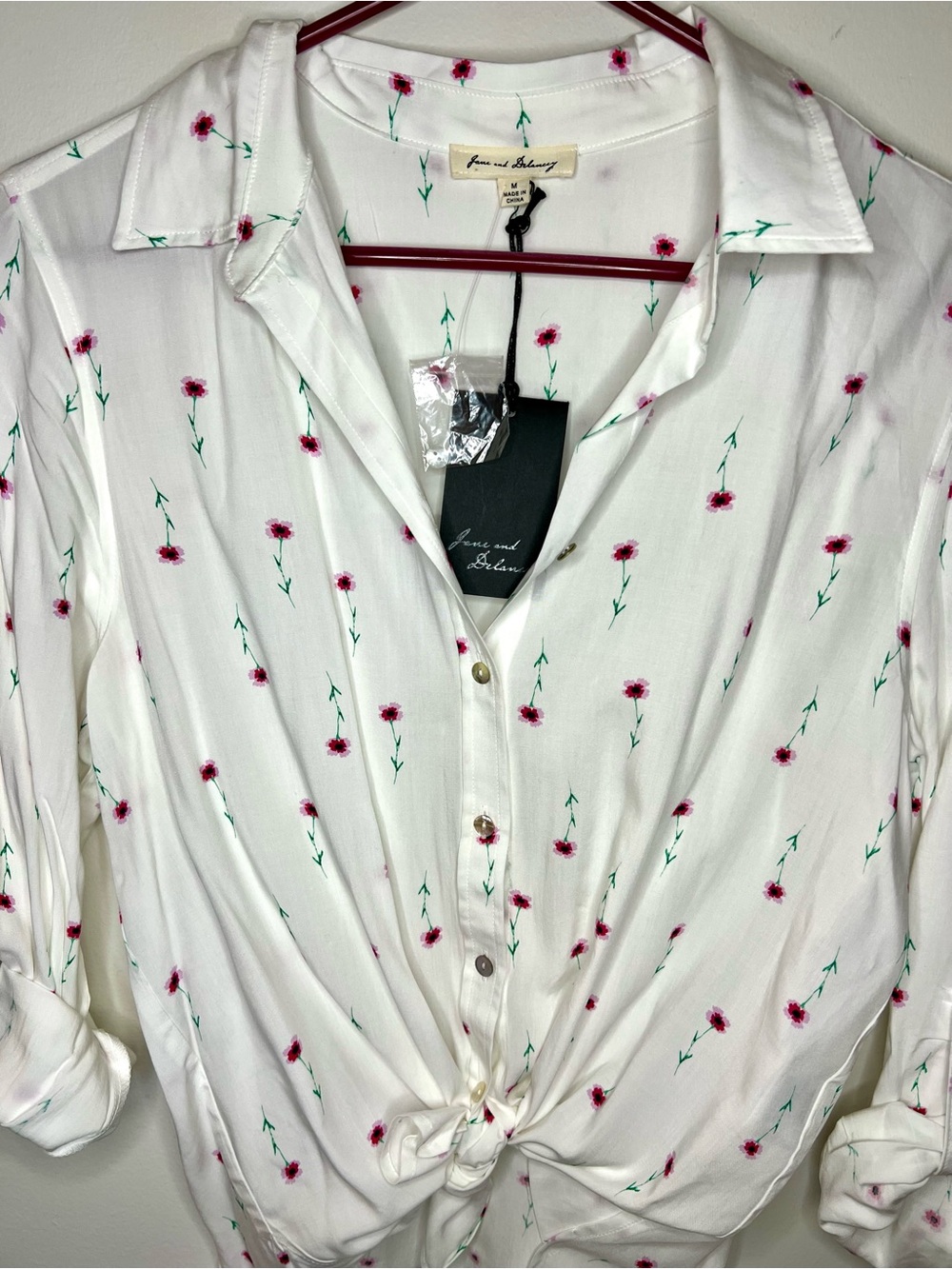 NWT Jane + Delancey White Floral Dainty Stem Button Up / Tie Front Blouse M